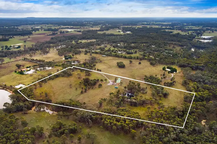 34 Trent Court, Axe Creek VIC 3551