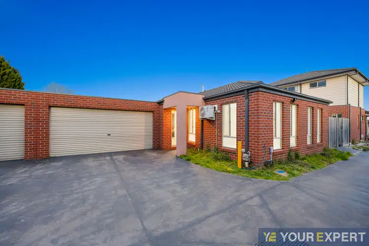 2/43 Somerville Road, Hampton Park VIC 3976