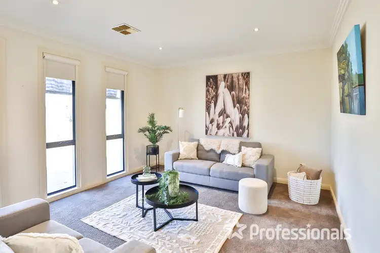 Second view of Homely house listing, 4 Timansi Court, Mildura VIC 3500