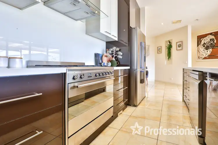 Sixth view of Homely house listing, 4 Timansi Court, Mildura VIC 3500