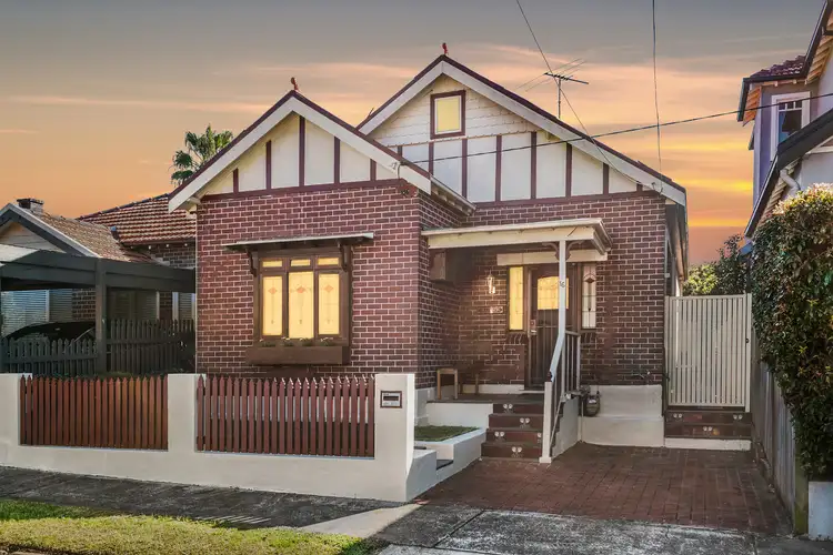 16 Edenholme Road, Russell Lea NSW 2046