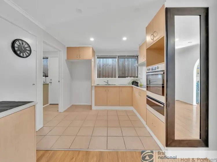 Fifth view of Homely house listing, 28 Woodlands Crescent, Narre Warren VIC 3805