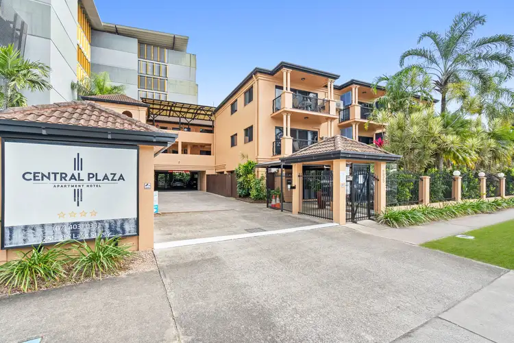 10/253-255 Lake Street, Cairns North QLD 4870