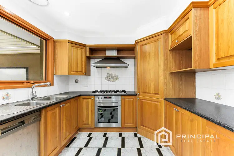 Fifth view of Homely house listing, 13 Lynne Court, Hallam VIC 3803