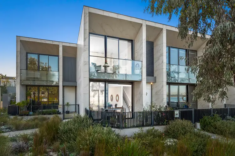 Main view of Homely townhouse listing, 19 Lumb Place, Rippleside VIC 3215