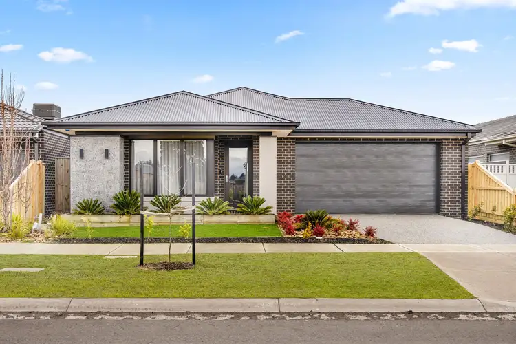 24 Whiteside Street, Beveridge VIC 3753