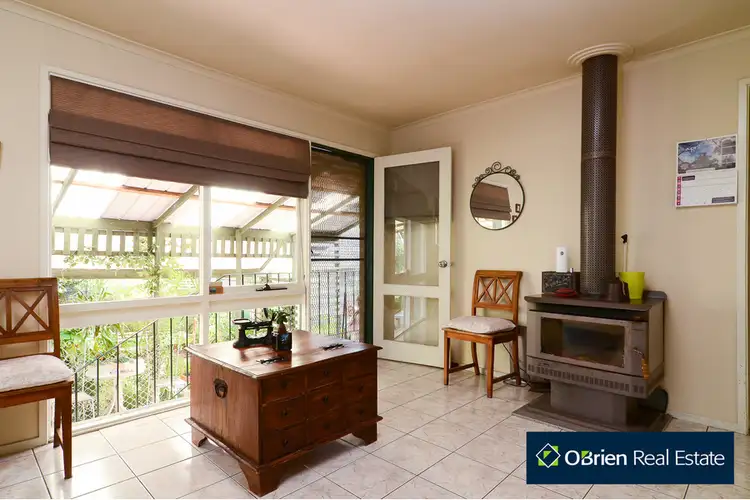 Fifth view of Homely house listing, 13 Hardman Court, Endeavour Hills VIC 3802