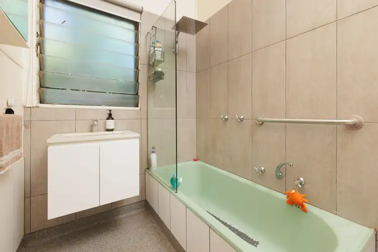 Fifth view of Homely house listing, 11 Barree Street, Tallangatta VIC 3700
