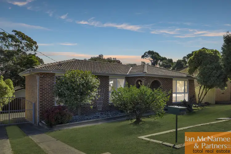 Main view of Homely house listing, 27 Muir Place, Queanbeyan NSW 2620
