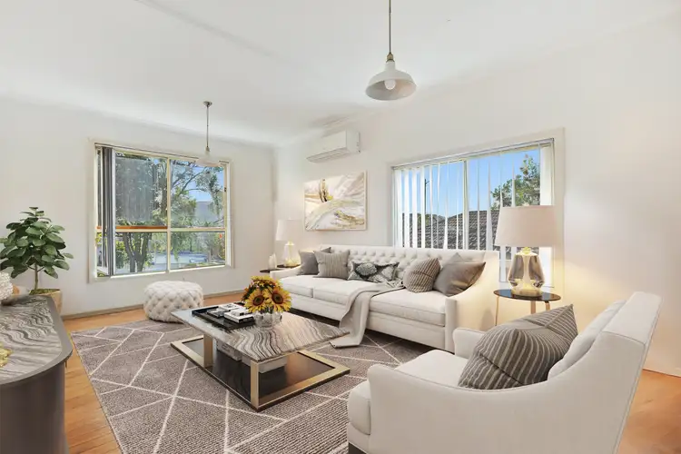 7 Lindsay Street, Unanderra NSW 2526