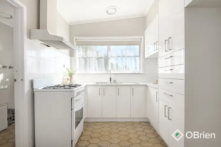 Fifth view of Homely house listing, 10 Honeysuckle Street, Frankston North VIC 3200