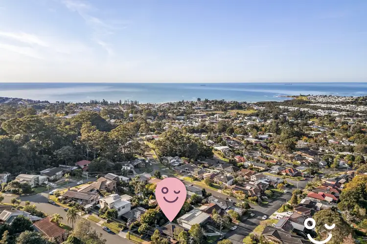 Second view of Homely house listing, 19 Kanangra Drive, Thirroul NSW 2515
