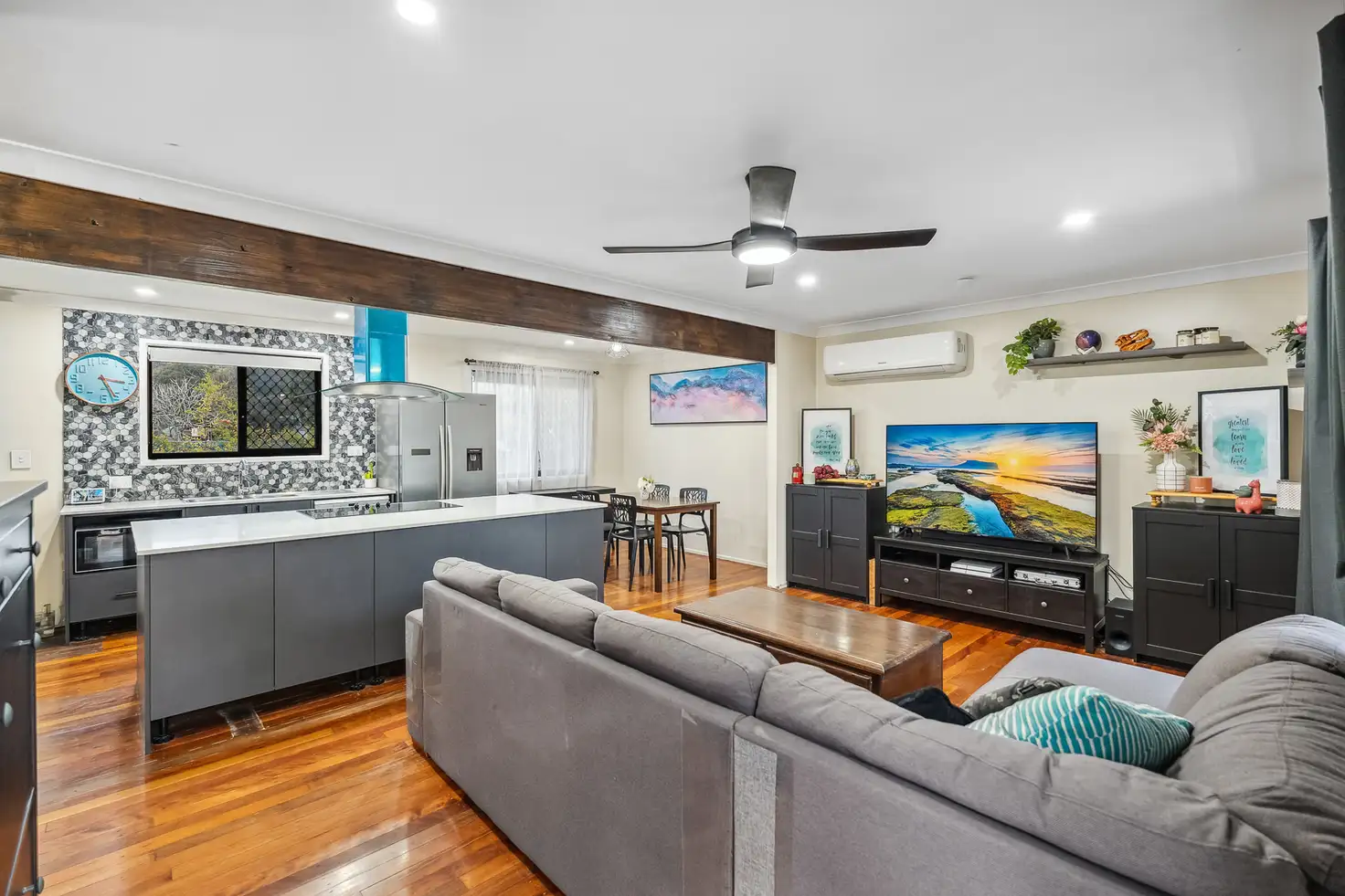 Main view of Homely house listing, 5 Pilbi Street, Woodridge QLD 4114