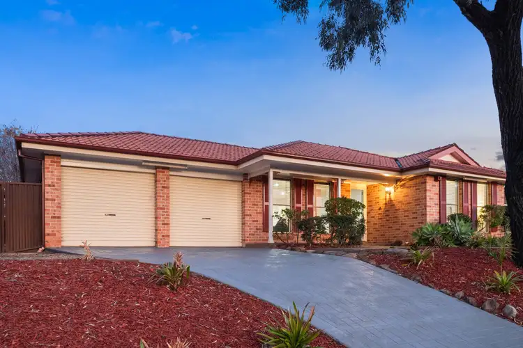 25 Hampton Crescent, Prospect NSW 2148