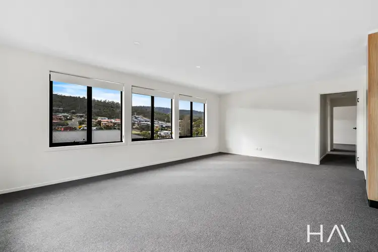 Sixth view of Homely unit listing, 4/24 Dumbarton Drive, Geilston Bay TAS 7015