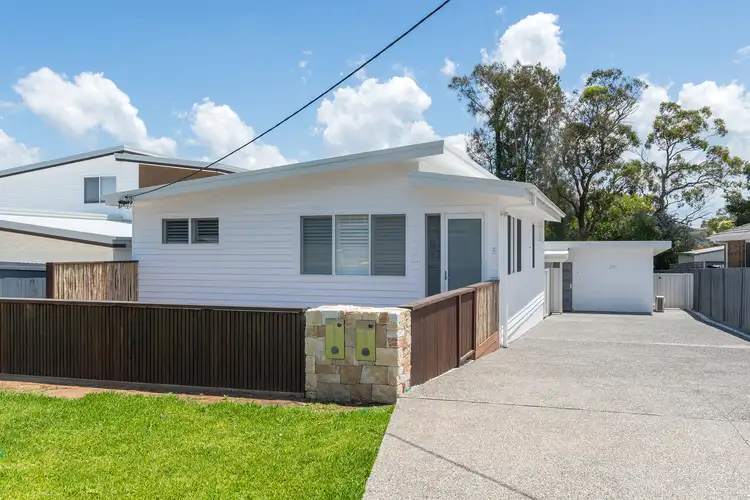 5 George Hely Crescent