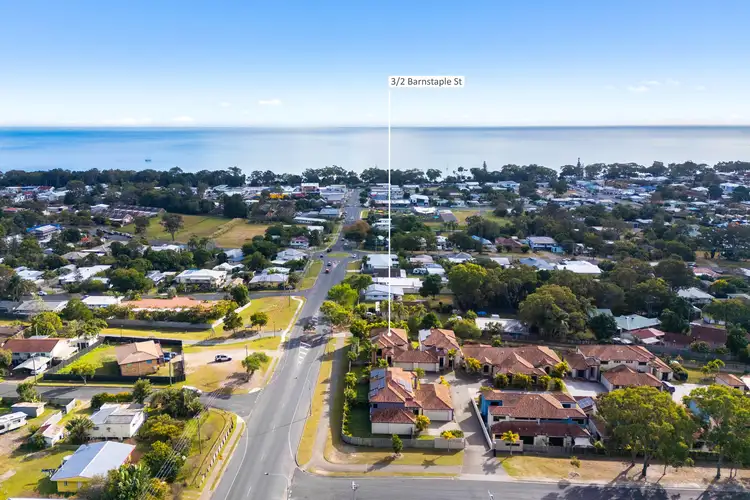 3/2 Barnstaple Street, Torquay QLD 4655