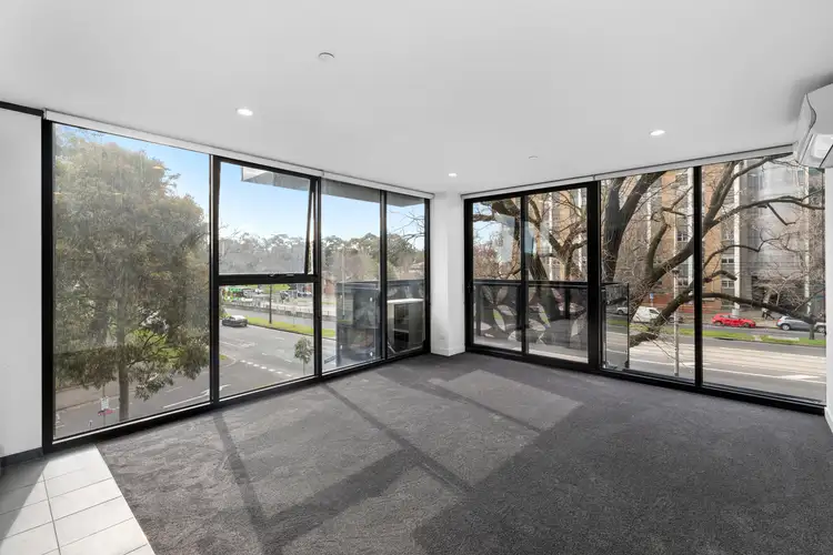 102/97 Flemington Road