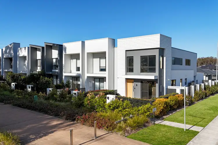 1 Milkmaids Lane, Denham Court NSW 2565