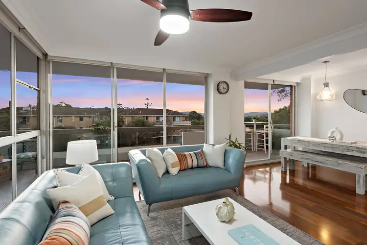 Main view of Homely apartment listing, 17/5-7 Westminster Avenue, Dee Why NSW 2099