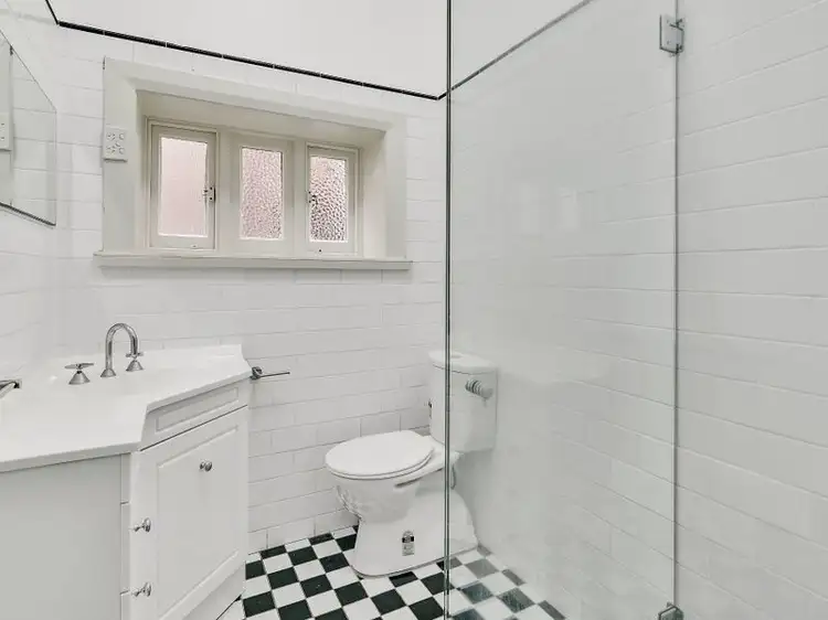 Sixth view of Homely apartment listing, 2/61 Shadforth Street, Mosman NSW 2088