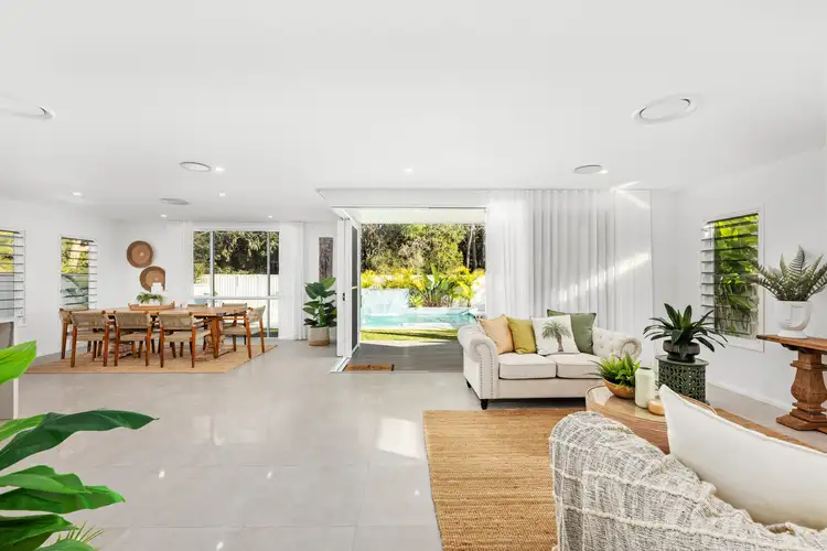 140 Acanthus Avenue, Burleigh Waters QLD 4220