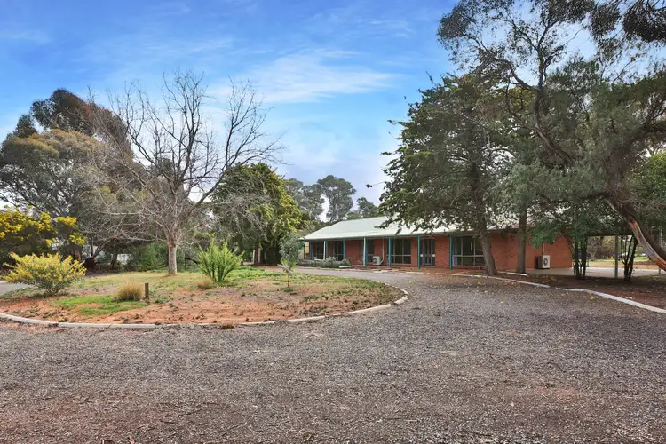 Second view of Homely house listing, 2 Kokoda Court, Robinvale VIC 3549