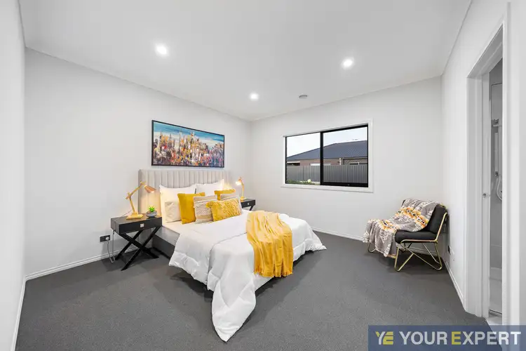 Fifth view of Homely house listing, 10 Officer Avenue, Clyde VIC 3978
