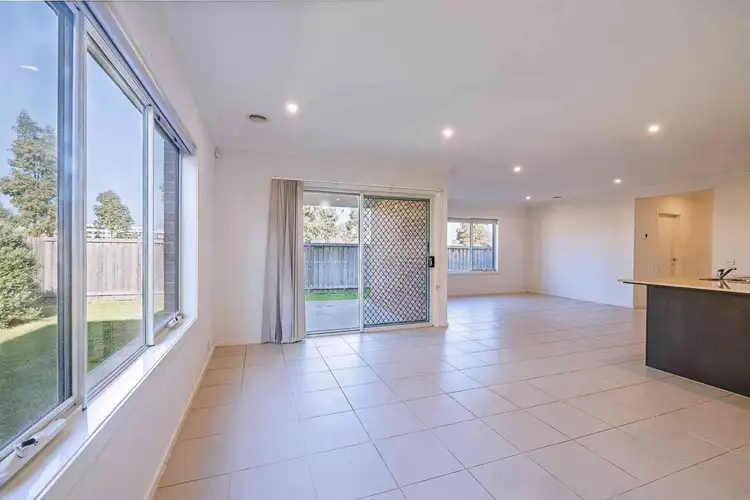 Seventh view of Homely house listing, 27 Merryfield Circuit, Williams Landing VIC 3027