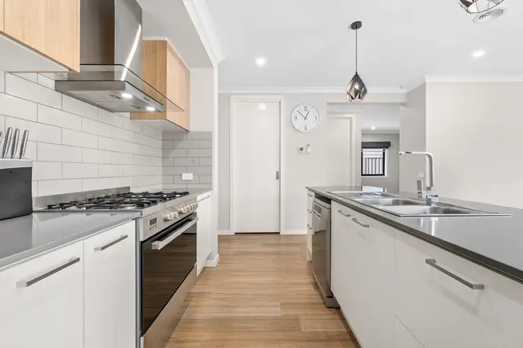 Sixth view of Homely house listing, 7 Brampton Avenue, Morwell VIC 3840