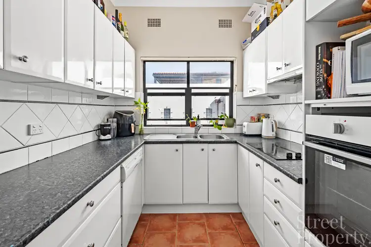 Sixth view of Homely block of units listing, 55 Light Street, Bar Beach NSW 2300