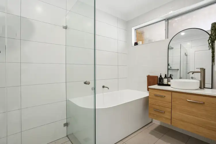 Fourth view of Homely unit listing, 15/3-5 Holborn Avenue, Dee Why NSW 2099