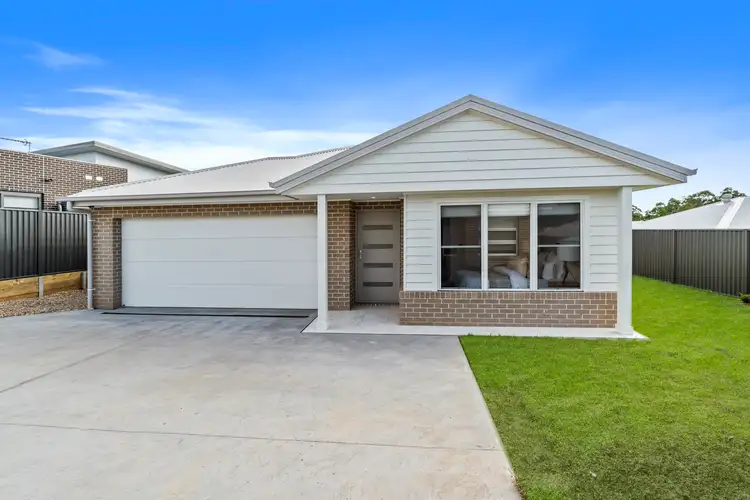 54 Greenacre Drive, Tahmoor NSW 2573