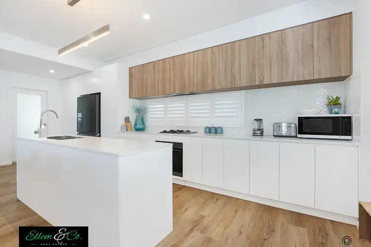 Third view of Homely house listing, 3/32 Addison Avenue, Lake Illawarra NSW 2528