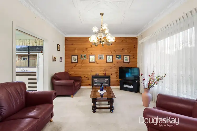 Fifth view of Homely house listing, 10 Estelle Street, Sunshine West VIC 3020