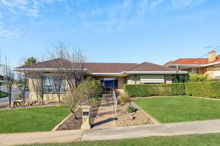 10 Ross Street, Seaview Downs SA 5049