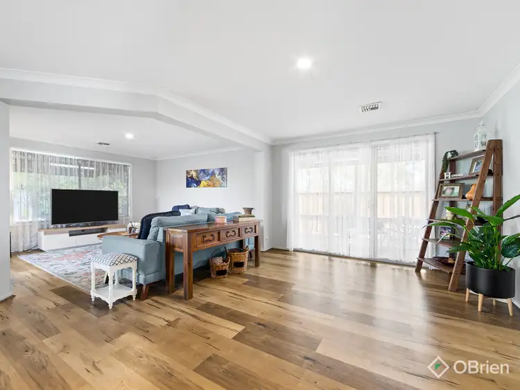 Fifth view of Homely house listing, 6 Fitzroy Place, Taylors Hill VIC 3037