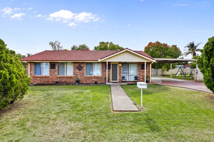 8 Maitland Street, Tamworth NSW 2340