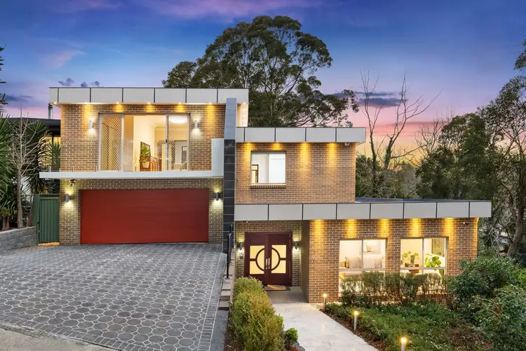 32 Day Road, Cheltenham NSW 2119