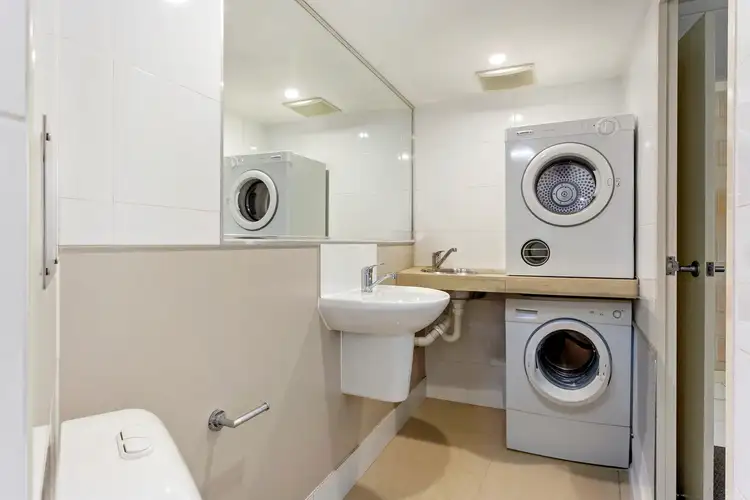 Fifth view of Homely apartment listing, 3/148 High Street, Southport QLD 4215