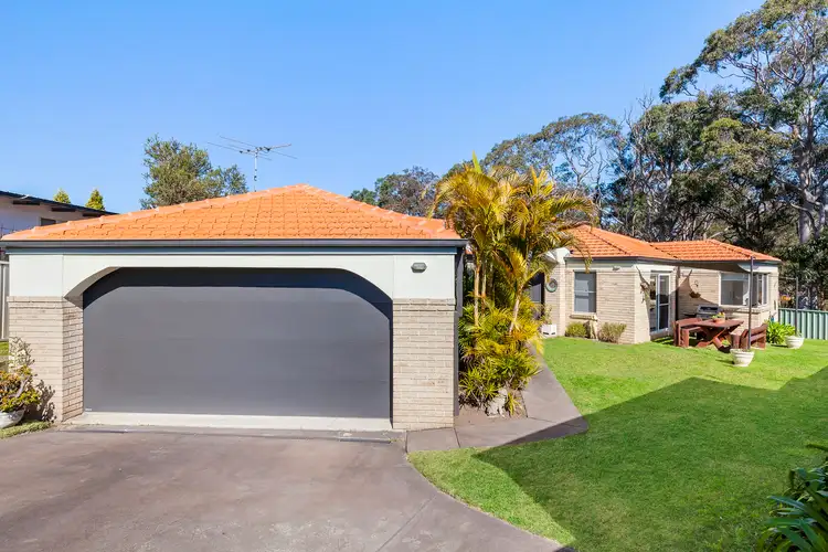 3 Croydon Place, Warners Bay NSW 2282