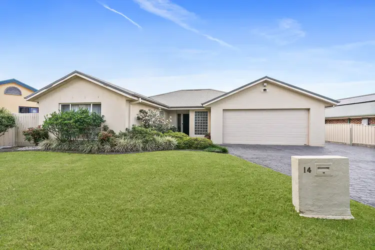 14 Sheraton Circuit, Bomaderry NSW 2541