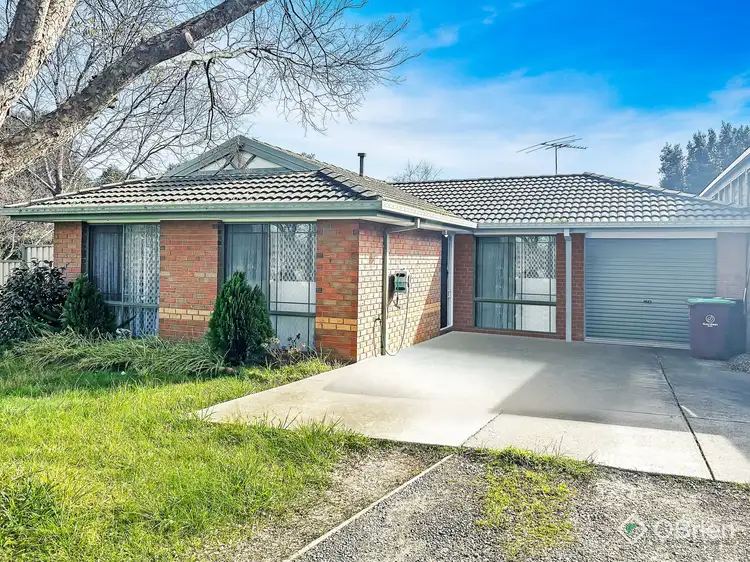 80 Lake View Drive, Narre Warren South VIC 3805