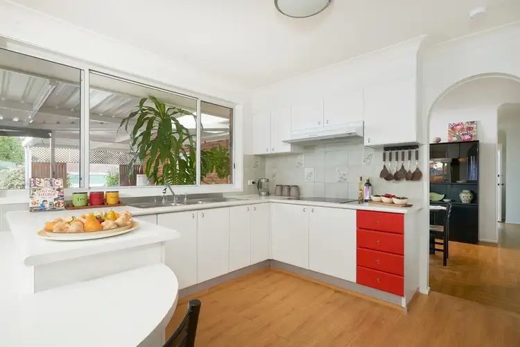 Fifth view of Homely house listing, 2 Primrose Circuit, Claremont Meadows NSW 2747