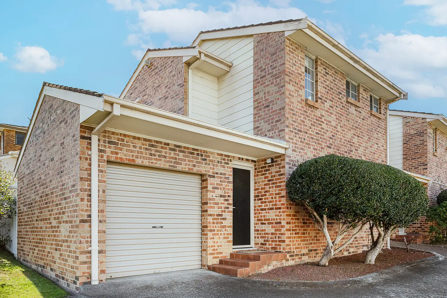 Main view of Homely townhouse listing, 13/11 Robert Street, Corrimal NSW 2518