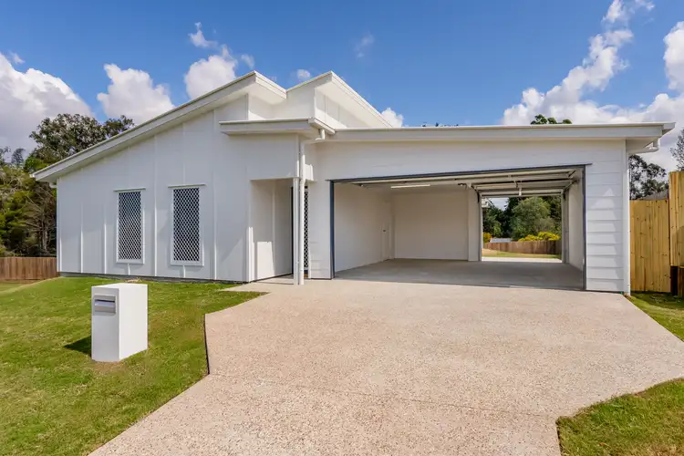 Fourth view of Homely house listing, 4 Bimbadean Circuit, Southside QLD 4570