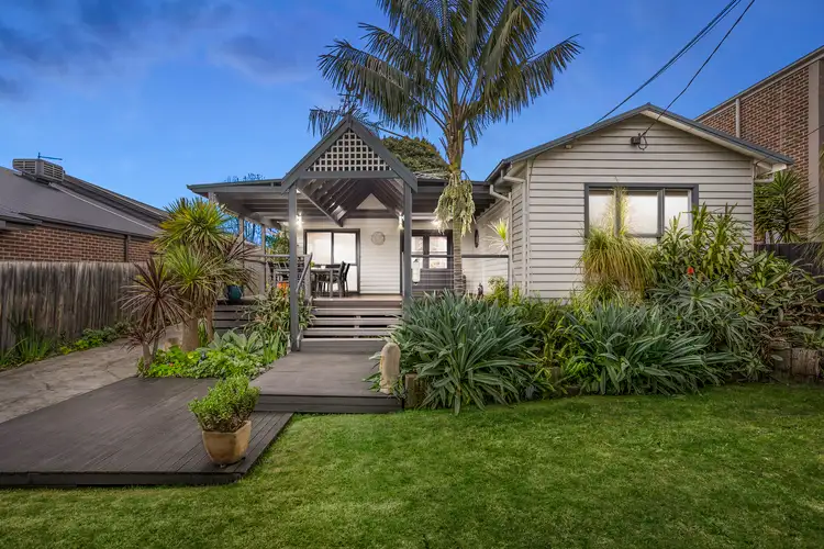 5 Brisbane Terrace, Parkdale VIC 3195
