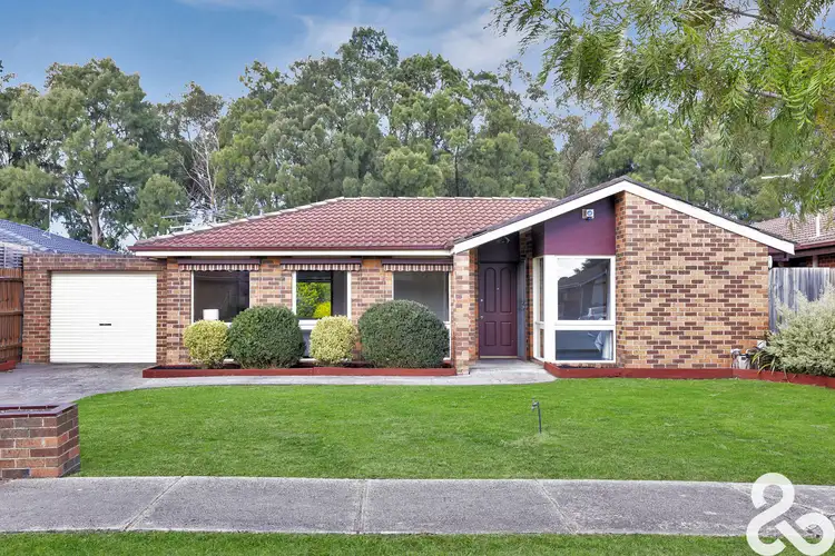 23 Grevillia Drive, Mill Park VIC 3082