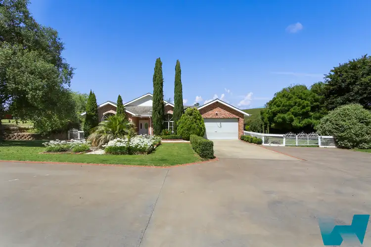 63 Dooley Street, Wy Yung VIC 3875