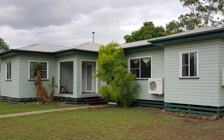 2 Blaxland Road, Dalby QLD 4405